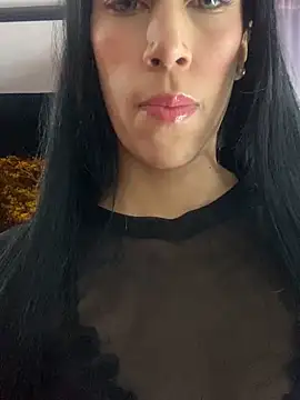 isa rousse25 online show from March 18, 1:09 am