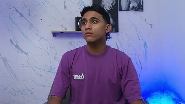 Morgan Bladee online show from May 20, 2:01 pm