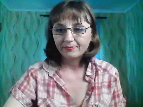 Alisaprice077 online show from April 28, 2:22 pm