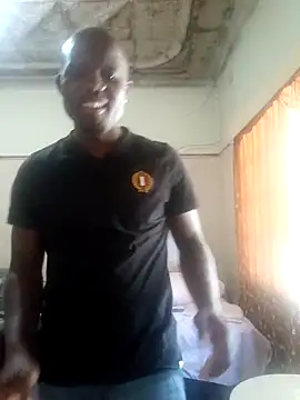 Zolani003 online show from March 11, 1:17 pm