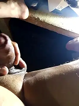 Snapshot of Eve410 chatting on April 14, 2:28 am Eve410 online show from April 14, 2:28 am