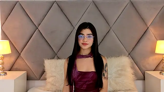 OliviaDiaz online show from April 28, 2:38 am