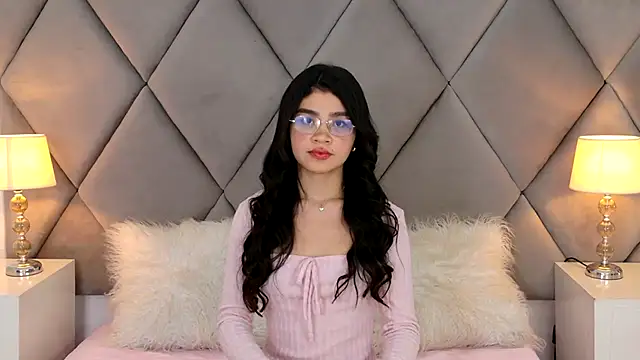 OliviaDiaz online show from May 27, 1:57 am