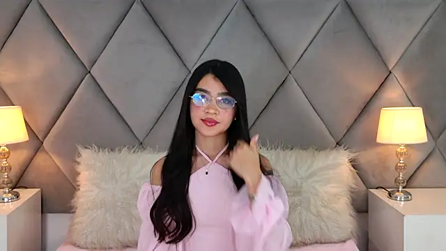 OliviaDiaz online show from June 21, 12:13 am