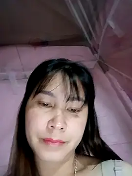 Snapshot of Ivey_S1 chatting on March 8, 4:33 pm Ivey S1 online show from March 8, 4:33 pm