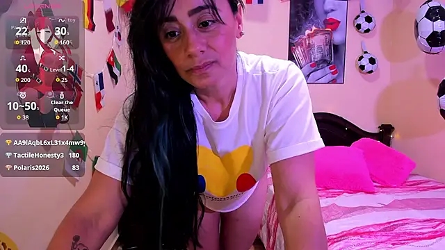 sara florez12 online show from June 27, 12:22 pm