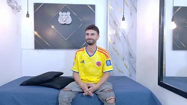 KingOfTemptation online show from June 24, 3:27 am