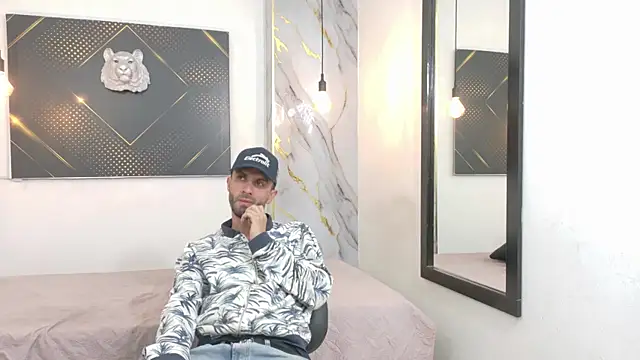 KingOfTemptation online show from July 11, 3:42 am