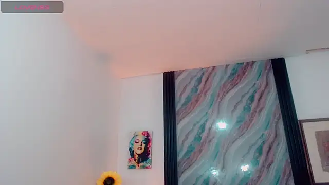 bianca dream  online show from July 21, 3:20 am