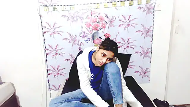 Snapshot of Luscious_Lexy chatting on July 3, 5:25 am Luscious Lexy online show from July 3, 5:25 am