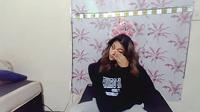 Snapshot of Luscious_Lexy chatting on July 7, 4:48 am Luscious Lexy online show from July 7, 4:48 am