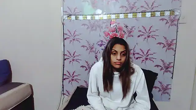 Snapshot of Luscious_Lexy chatting on July 17, 4:52 am Luscious Lexy online show from July 17, 4:52 am