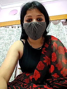 Snapshot of Rani_Mukherjee7676 chatting on April 7, 7:09 am Rani Mukherjee7676 online show from April 7, 7:09 am