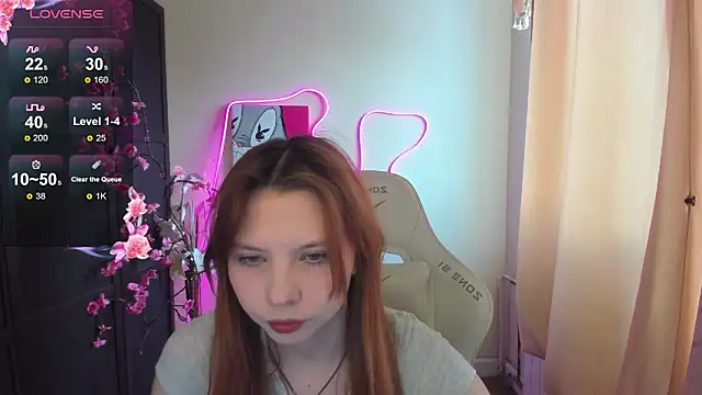 Ember Vexen online show from March 8, 1:36 am