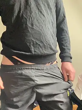 Snapshot of ParisSlut chatting on March 12, 1:39 pm ParisSlut online show from March 12, 1:39 pm