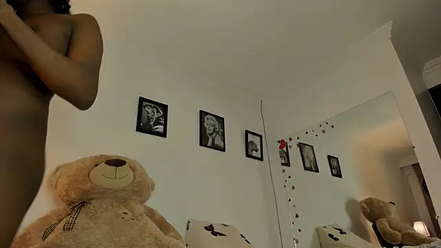 Melisa Ebony online show from June 5, 6:52 am