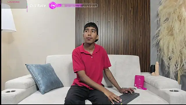 Ender h0tt online show from June 4, 2:01 pm