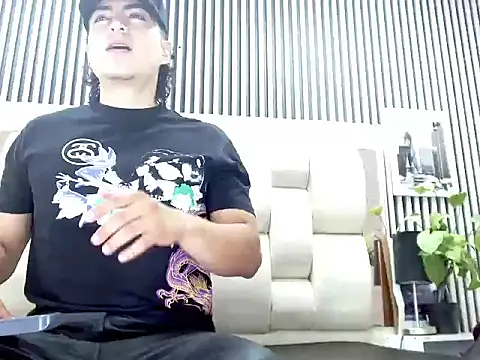 Alex Wolft online show from June 11, 12:14 pm