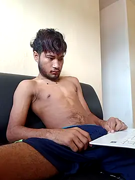 Rafael04 26 online show from May 7, 12:32 pm