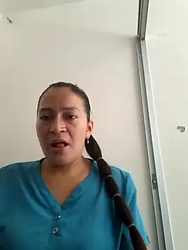 Snapshot of Dr_Edna_naughty chatting on May 30, 4:15 pm Dr Edna naughty online show from May 30, 4:15 pm