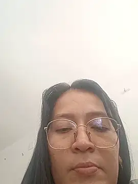 Snapshot of Dr_Edna_naughty chatting on June 12, 3:22 pm Dr Edna naughty online show from June 12, 3:22 pm