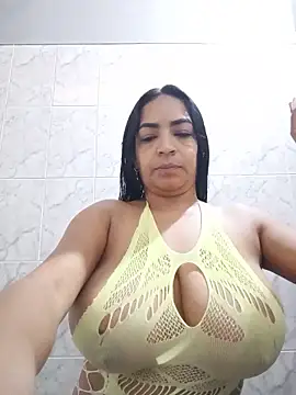 Snapshot of Carolinna chatting on June 18, 2:21 pm Carolinna online show from June 18, 2:21 pm