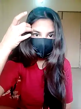 Snapshot of Divya3107 chatting on May 10, 2:28 am Divya3107 online show from May 10, 2:28 am