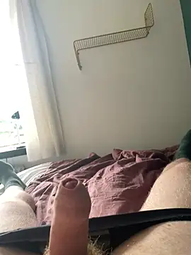 Snapshot of H31H31 chatting on August 5, 3:04 pm H31H31 online show from August 5, 3:04 pm