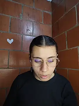 Amanda x1 online show from June 9, 9:04 pm
