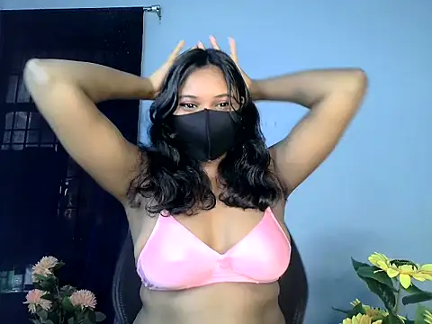 KASHISH SINGH  online show from March 19, 9:02 am