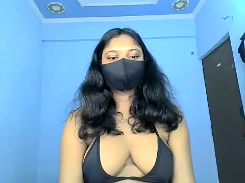 KASHISH SINGH  online show from May 30, 4:26 pm