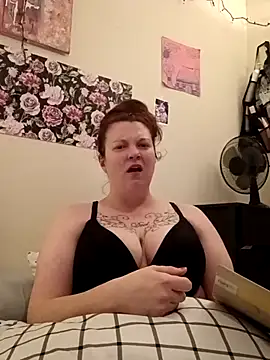 Sluttynoel online show from May 1, 10:36 pm