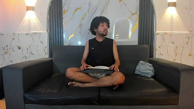 Angelo Blessed online show from June 8, 7:36 pm