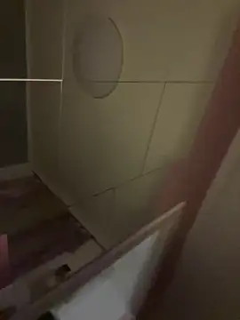 StellaZoey online show from March 17, 8:45 pm