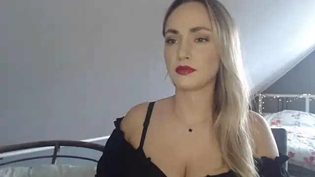 ScarlettSensitive online show from June 24, 2:27 pm