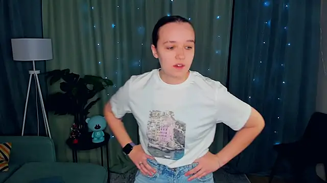 MikiBallance online show from March 17, 4:21 pm