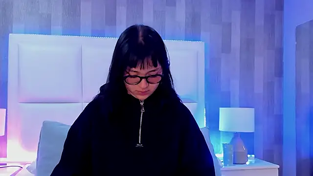 LilithBluum online show from July 21, 1:46 pm