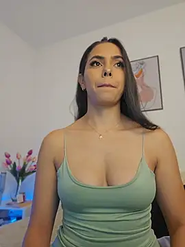 Victoria Evanss online show from May 13, 10:17 pm