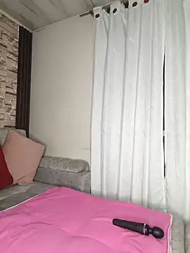 Camillemonroe  online show from June 13, 7:28 am