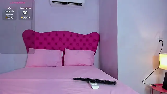 Snapshot of Adalyn_Cute chatting on July 22, 11:46 am Adalyn Cute online show from July 22, 11:46 am