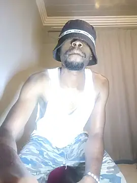 Snapshot of TreySavvy chatting on July 8, 12:04 am TreySavvy online show from July 8, 12:04 am