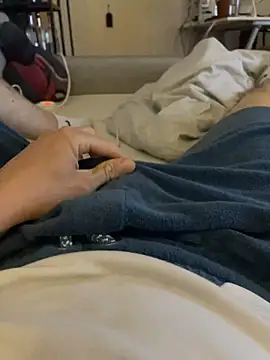 Snapshot of curvedlongdick chatting on April 26, 8:28 pm curvedlongdick online show from April 26, 8:28 pm