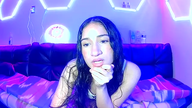 SUGARCAKEBABY online show from March 14, 8:53 am