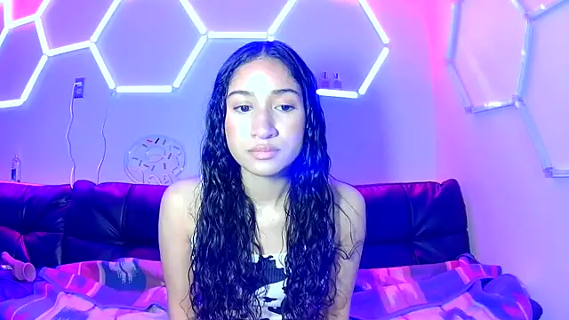 SUGARCAKEBABY online show from March 14, 11:21 pm