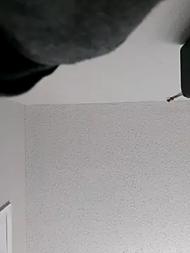 Walker 85 online show from March 16, 5:50 pm