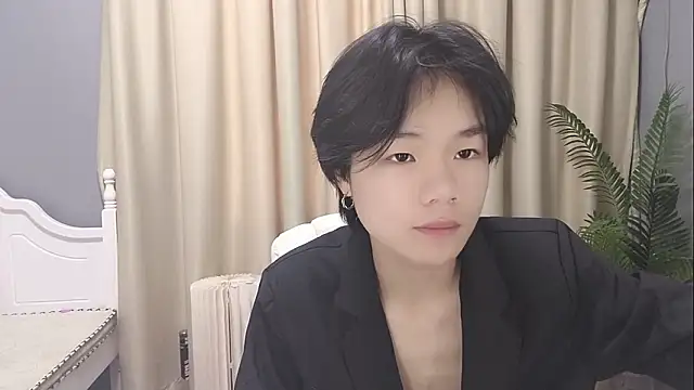 XLX-111 online show from March 19, 1:20 am