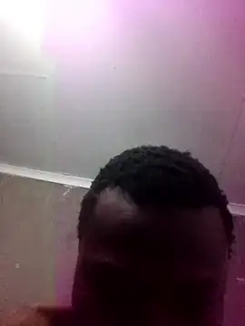 kushsmoothy online show from April 4, 1:37 am