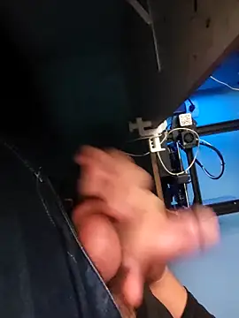 Snapshot of rizzckit chatting on March 11, 7:31 pm rizzckit online show from March 11, 7:31 pm