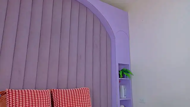 Meganlove   online show from July 27, 1:45 am