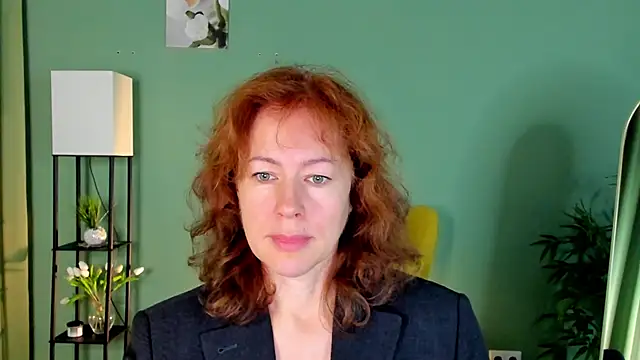 Snapshot of LeticiaRomano chatting on June 29, 4:08 am LeticiaRomano online show from June 29, 4:08 am